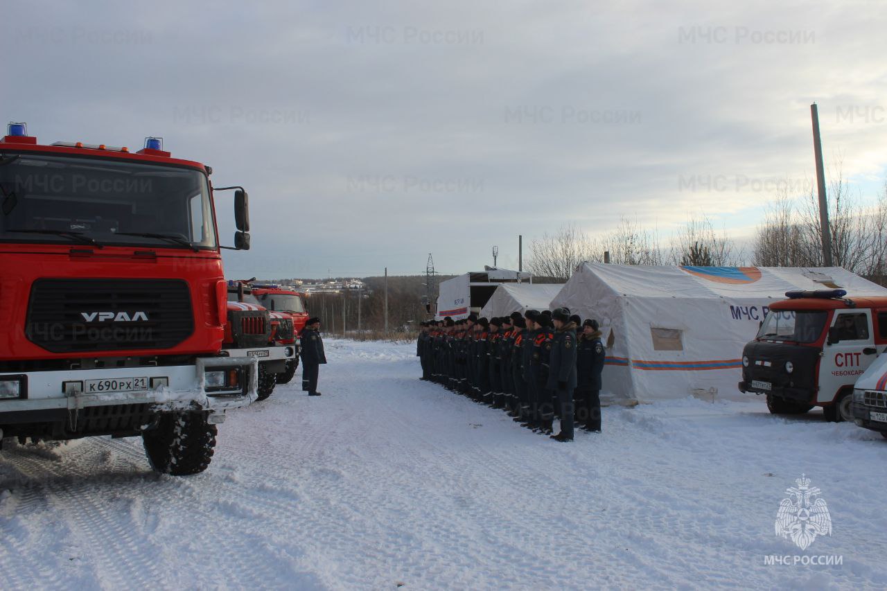 В Чебоксарах прошли учения аэромобильной группировки спасателей —  Чувашинформ.рф